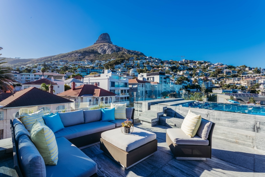 6 Bedroom Property for Sale in Bantry Bay Western Cape